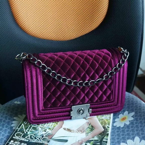 Velvet handbags - Picture 2 of 4